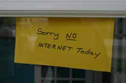 دوشنبه اینترنت ۳۰۰ هزار کاربر در سراسر جهان قطع می‌شود