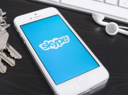 اسکایپ روزی هزار بار به دفترتلفن شما سر می‌زند