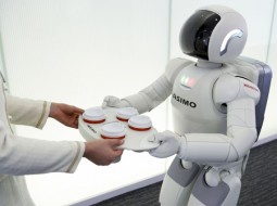 روبوت‌ها نیمی از مردم ژاپن را بیکار می‌کنند
