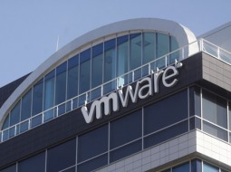 خدمات ابری فوجیتسو و VMware مخصوص شرکت‌های خودروسازی