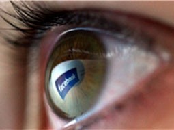 اعتراف زاکربرگ به سوءاستفاده سیاستمداران از فیس‌بوک