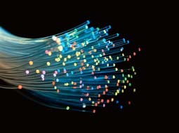 سرعت بالای اینترنت تا یک‌ گیگ با فیبر نوری