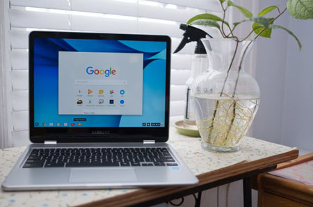 2- Samsung Chromebook Pro: نتیجه تلاش‌های گوگل در همگراکردن اندروید و کروم OS