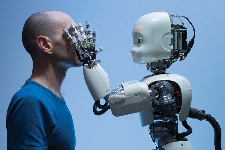 اگر یک ربات هوشمند انسانی را به قتل برساند، مقصر کیست؟
