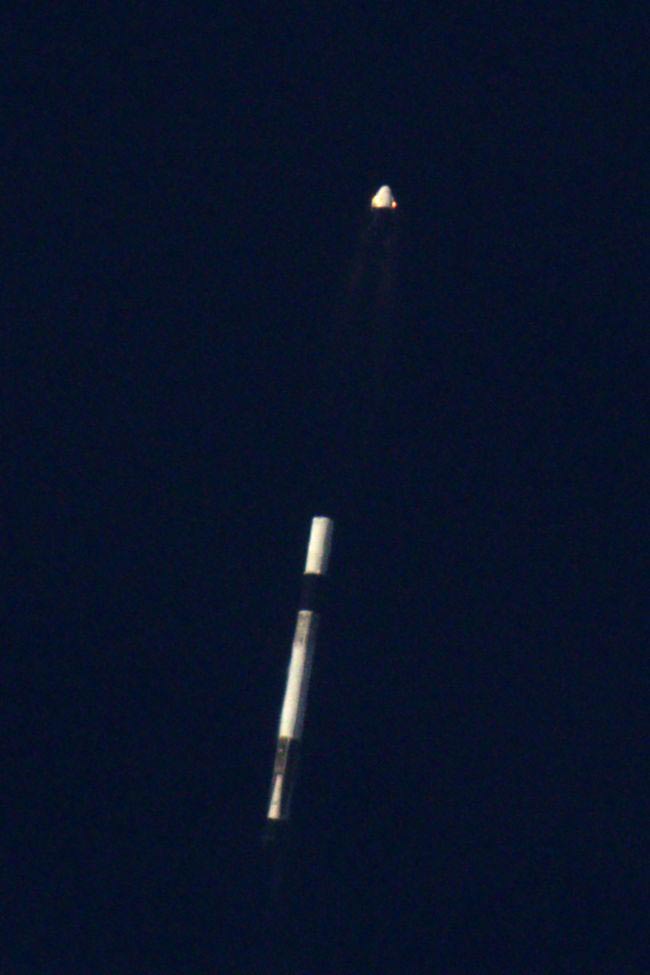 تصاویر خیره‌کننده از آزمایش موفقیت‌آمیز موشک «کرو دراگون»