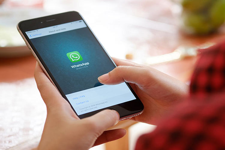 واتس‌اپ با شایعات کرونا مقابله می‌کند