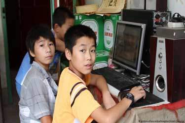 محدودیت زمانی بازی‌های رایانه‌ای برای کودکان و نوجوانان در چین
