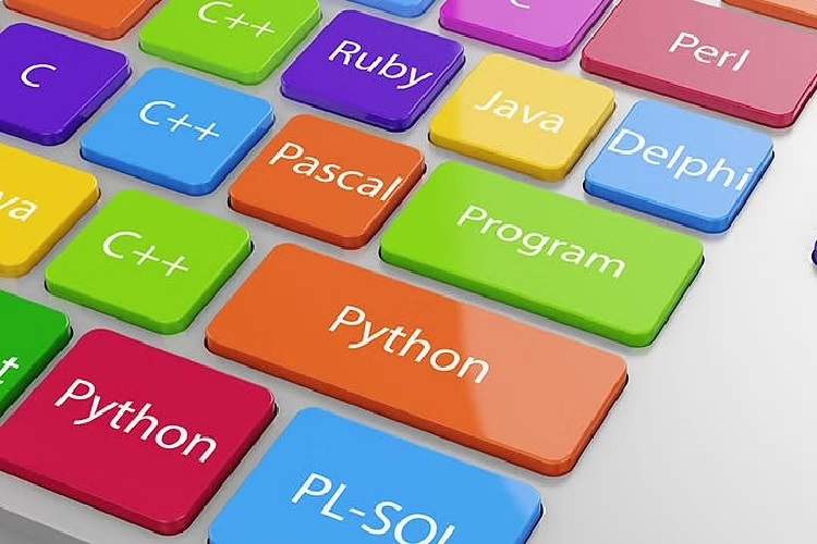 محبوب‌ترین زبان‌های برنامه‌نویسی جهان