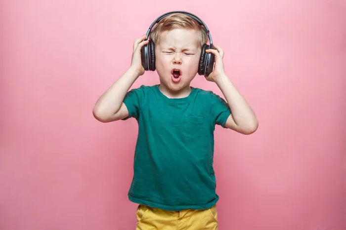 خطرات شنوایی صداهای بلند - تی ام گیم