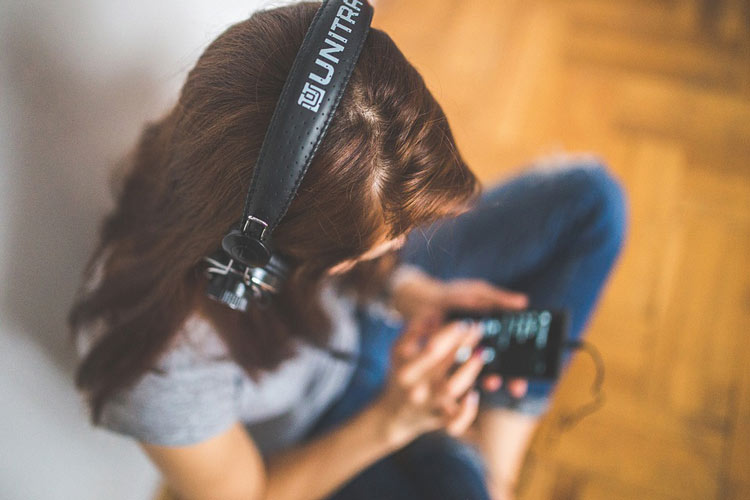 امکان شنیدن موسیقی برای ناشنوایان با نوعی فناوری جدید لمسی + ویدئو  