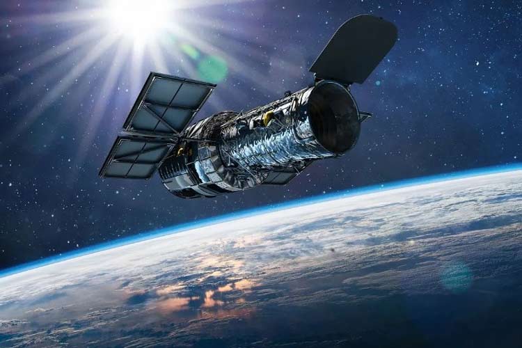 ژاپن  ماهواره چوبی به فضا پرتاب می­‌کند