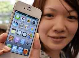 زوج چینی نوزاد خود را برای خرید آی فون فروختند!