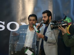 پرچم‌دار تلفن‌های هوشمند پرچم‌دار بازی ایران و آرژانتین را معرفی کرد