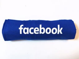 درآمد سه ماهه فیس‌بوک از 5 میلیارد گذشت