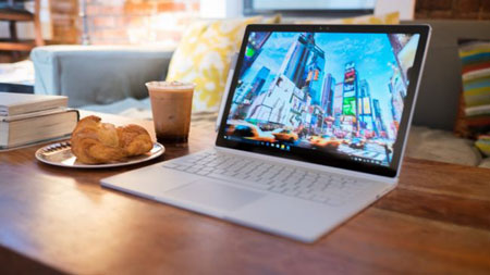 2. Microsoft Surface Book؛ لپ‌تاپ هیبریدی با ویندوز 10
