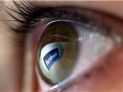 فیس‌بوک استفاده برنامه‌نویسان از داده‌های کاربران را متوقف می‌کند