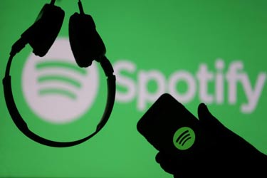 Spotify رقیب اپلی خود را کنار زد!