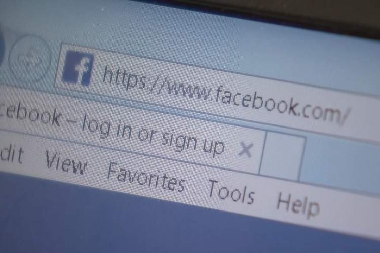 خویشاوندان می‌توانند به اکانت فیس‌بوک متوفی دسترسی داشته باشند