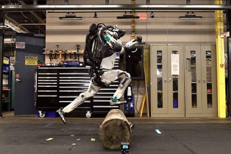 ربات انسان‌نمای اطلس؛ برنده قطعی مسابقه ربات نینجا + ویدئو