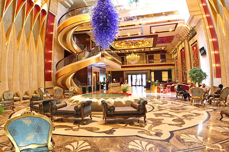 تفاوت هتل درویشی در مقایسه با سایر هتل‌های مشهد