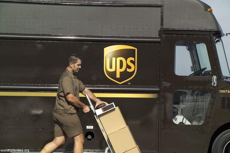 UPS برای مسیرهای تحویل برای 21 میلیون بسته بر روی ابر گوگل طرح‌ریزی می‌کند