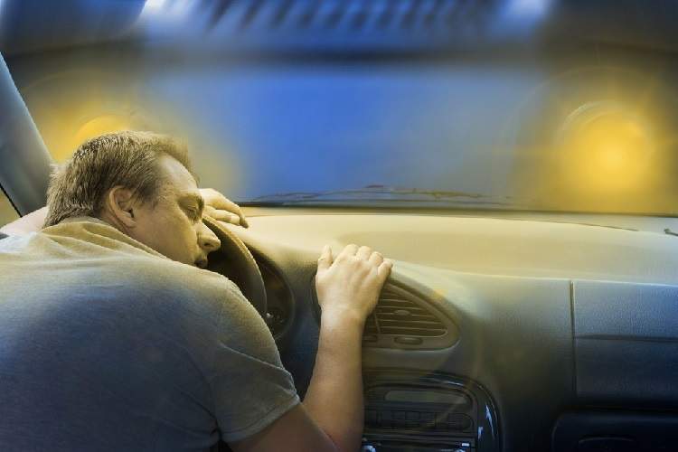 جریمه راننده تاکسی‌های خواب‌آلود به کمک فناوری تشخیص چهره