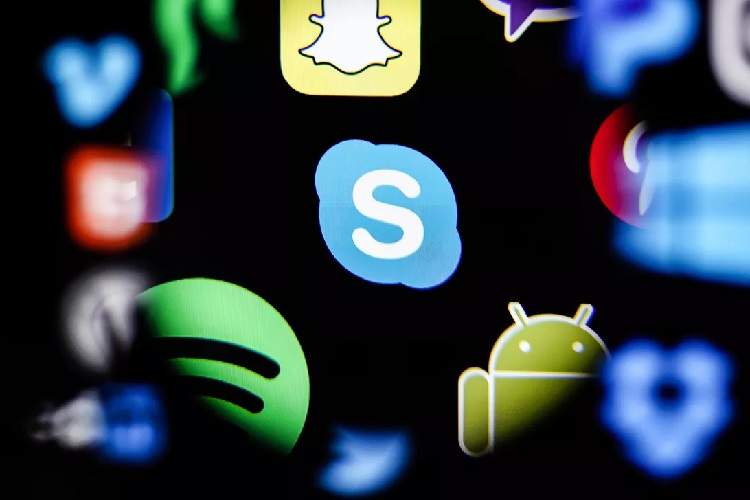 مایکروسافت: ما همچنان به مکالمات اسکایپی و کورتانا گوش خواهیم داد