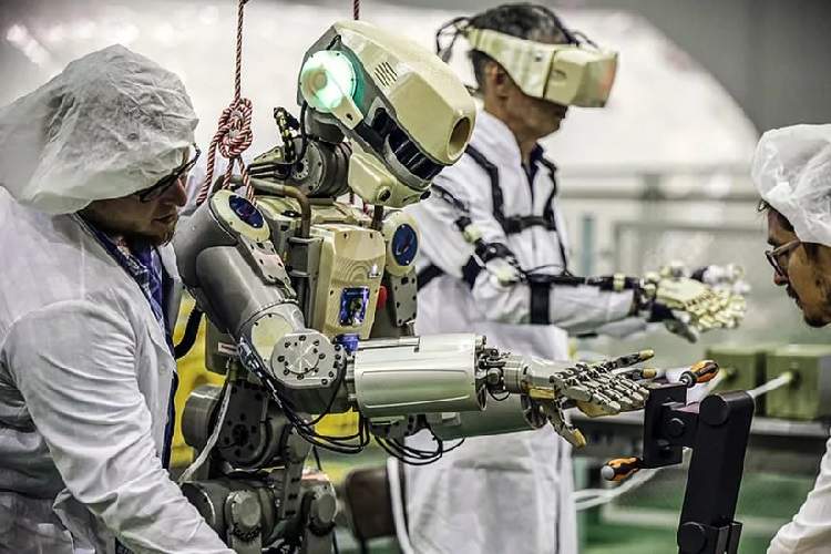روسیه به دنبال ارسال روبات انسان‌نما به ایستگاه فضایی