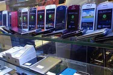 روند نزولی قیمت گوشی‌ها در بازار
