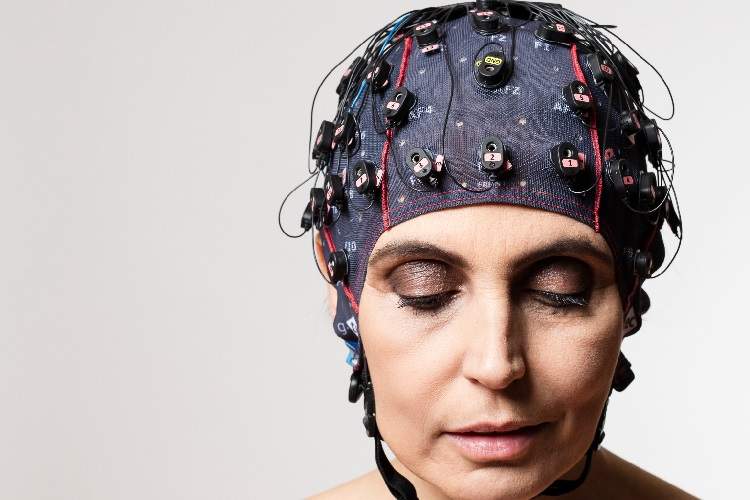 هوش مصنوعی با خواندن امواج مغزی متوجه می‌شود که فرد به چه چیزی نگاه می‌کند