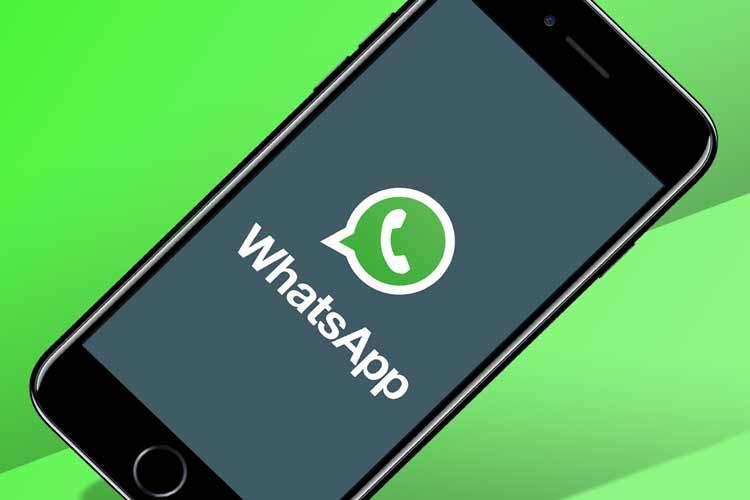 آذری جهرمی: اختلال واتس‌اپ ربطی به ایران ندارد