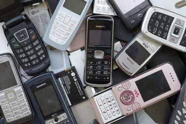 فروش ۲.۵ میلیون دستگاه گوشی غیرهوشمند در کشور