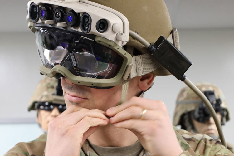 ساخت عینک‌های واقعیت افزوده برای سربازان
