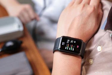 ساعت هوشمند جدید هواوی با قابلیت اندازه‌گیری فشار خون