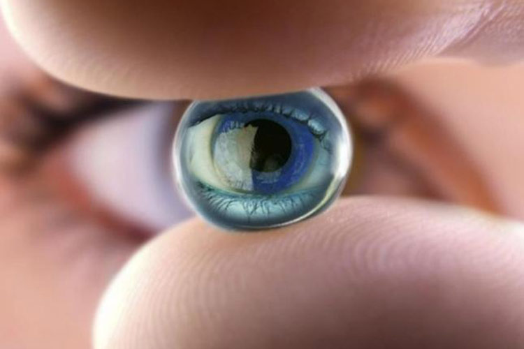 شبکیه مصنوعی ساخته شده در فضا و امید به درمان بیماری‌های چشمی حاد