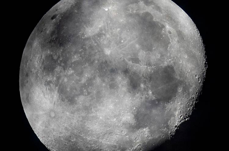 نظریه‌ای شگفت‌انگیز درباره چگونگی شکل‌گیری ماه