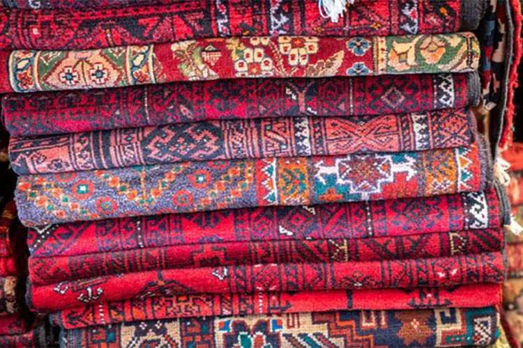 نکات مهم برای سرمایه‌ گذاری در خرید فرش دستباف ایرانی
