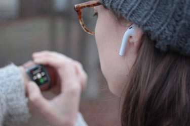 قابلیت سنجش شنوایی و دمای بدن در ایرپادهای آینده