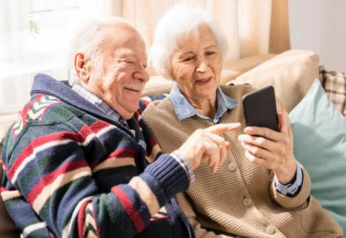 What is a seniors cell phone plan