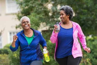 حفظ وزن ثابت باعث افزایش طول عمر زنان مسن می‌شود