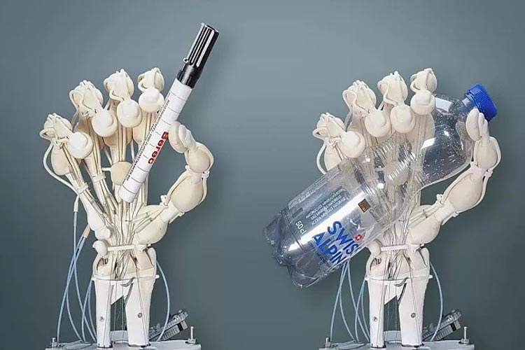 چاپ «دست» با استخوان، رباط و زردپی با چاپگر سه‌بعدی رباتی + ویدئو  