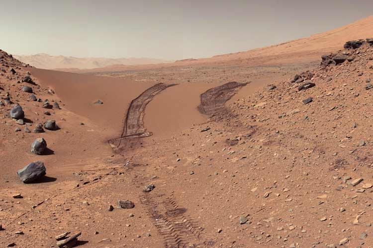 ایده حفاری یخ‌های زیرسطحی مریخ تا چه حد واقع‌بینانه است؟